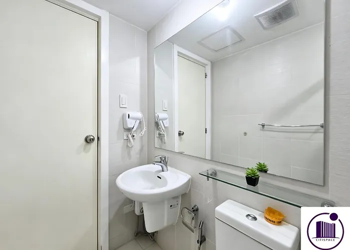 Citispace 1br Condotel At Azure Urban Near Airport #az04a * Manila