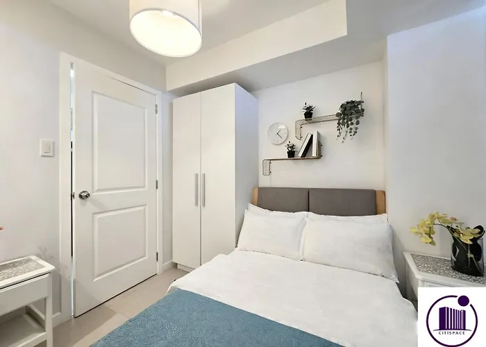 Citispace 1br Condotel At Azure Urban Near Airport #az04a