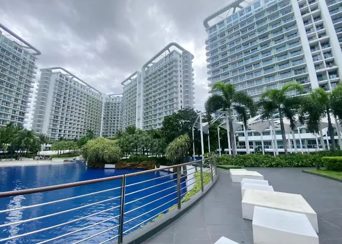 Citispace 1br Condotel At Azure Urban Near Airport #az04a